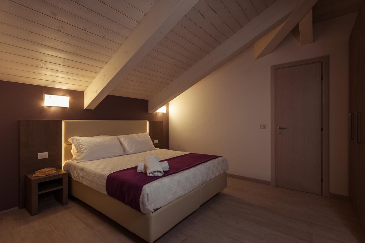 Hotel Gioia Римини Екстериор снимка